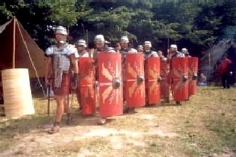 Legionici rzymscy podczas musztry